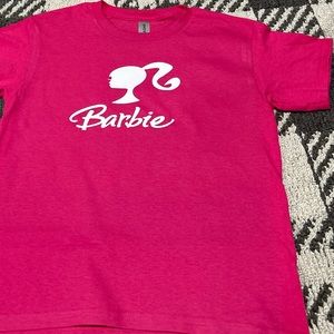 BARBIE YOUTH PINK TEE SHIRT SIZE S